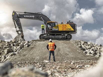 Volvo machine operator training